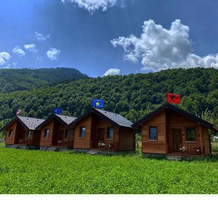 Peraj Guesthouse Vermosh エクステリア 写真