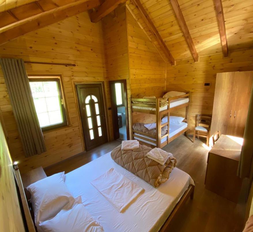 Peraj Guesthouse Vermosh エクステリア 写真
