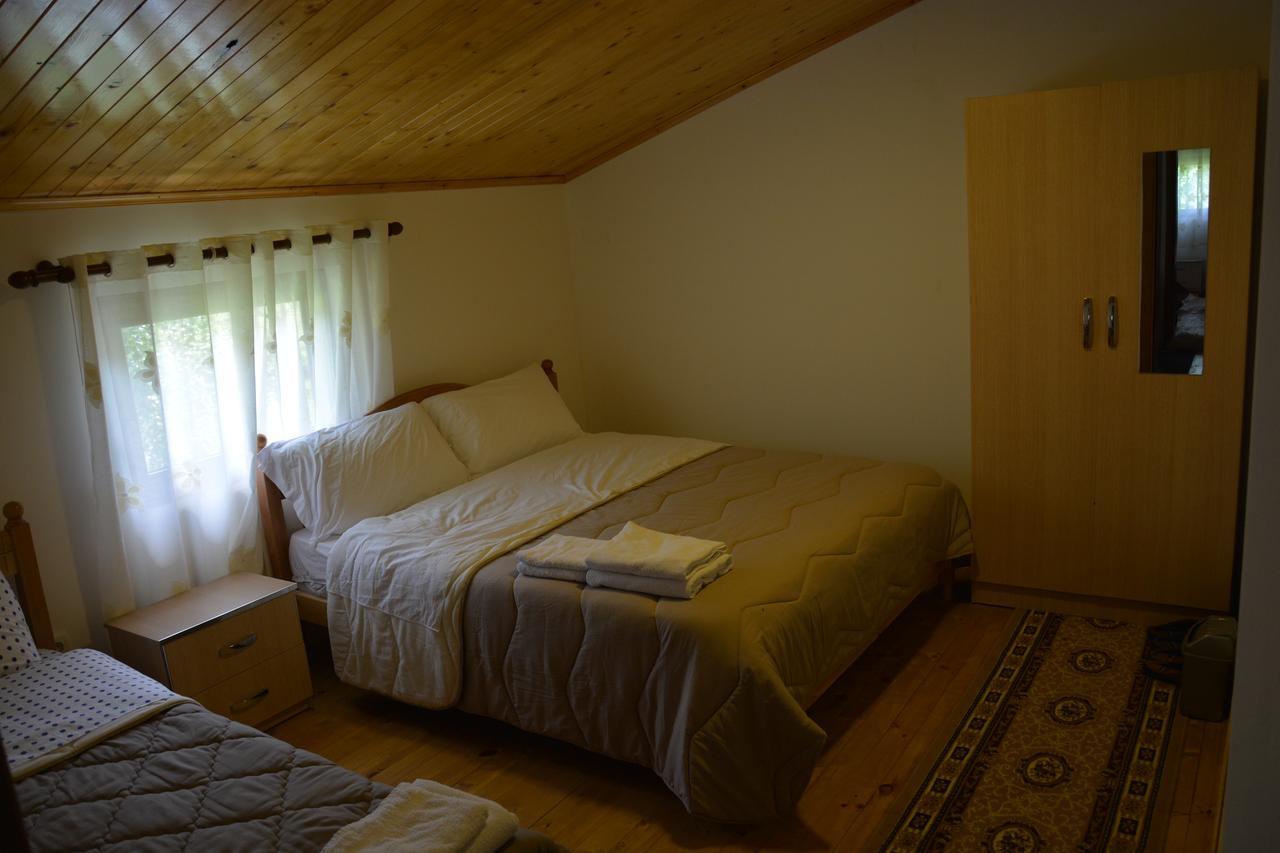 Peraj Guesthouse Vermosh エクステリア 写真